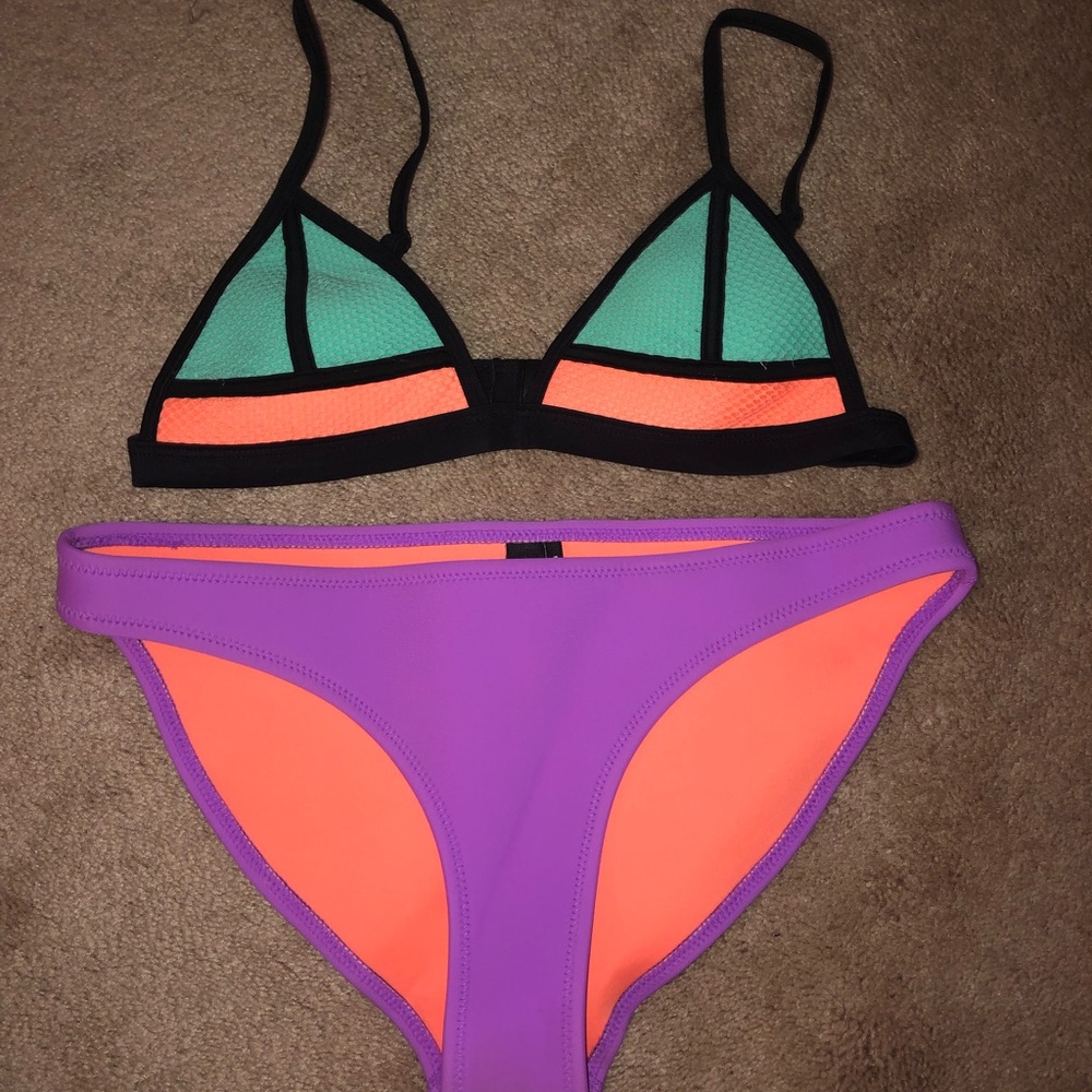Triangl bikini!!